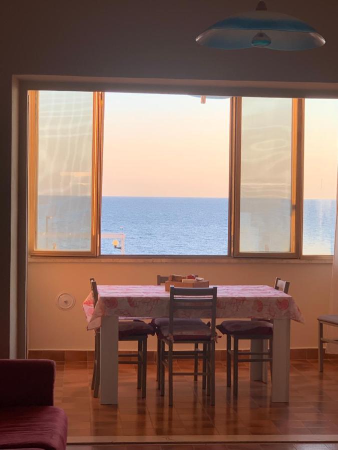 Sunset Apartment Santa Marinella Buitenkant foto